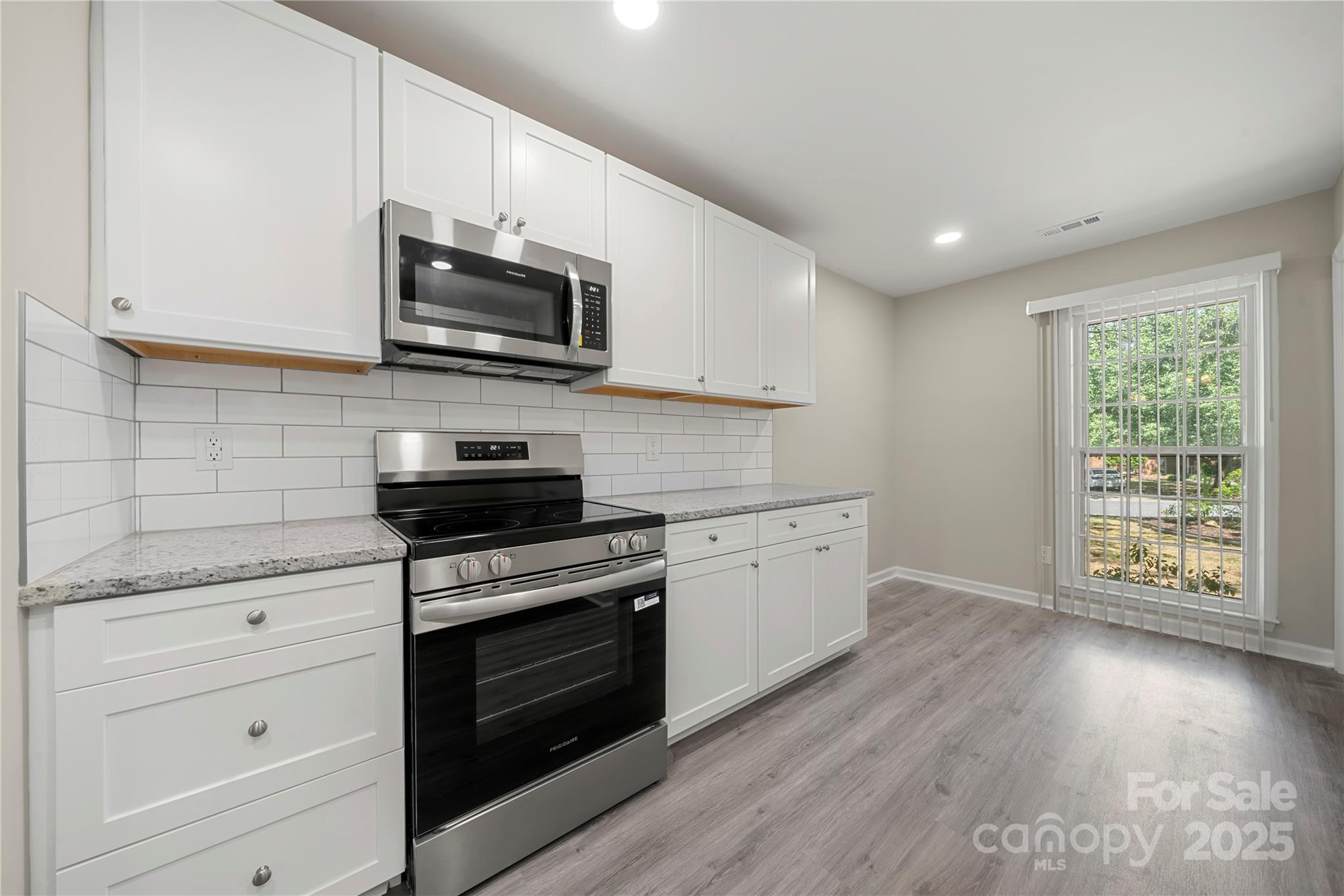 Renaissance on Carmel II - Residential