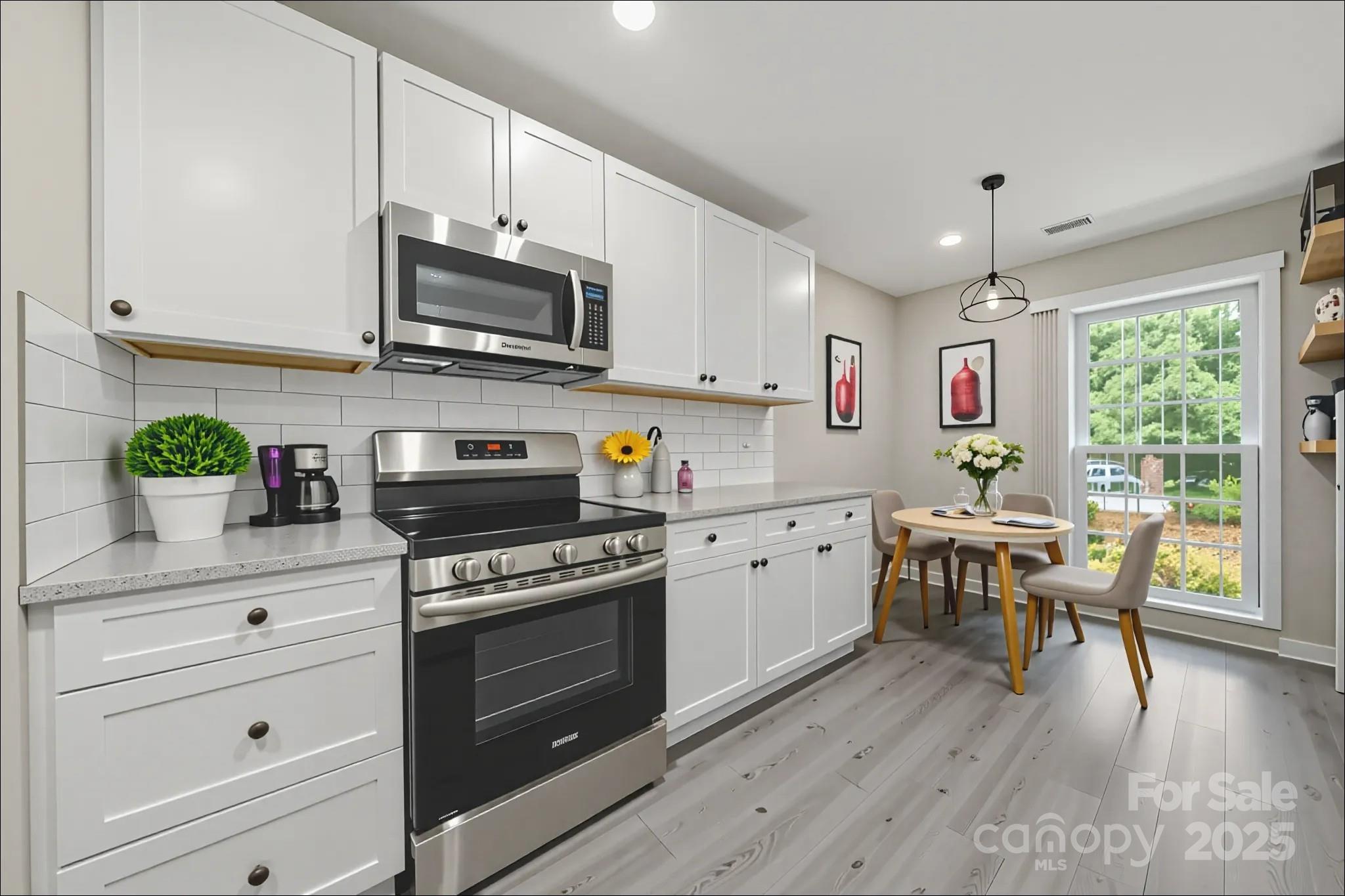 Renaissance on Carmel II - Residential