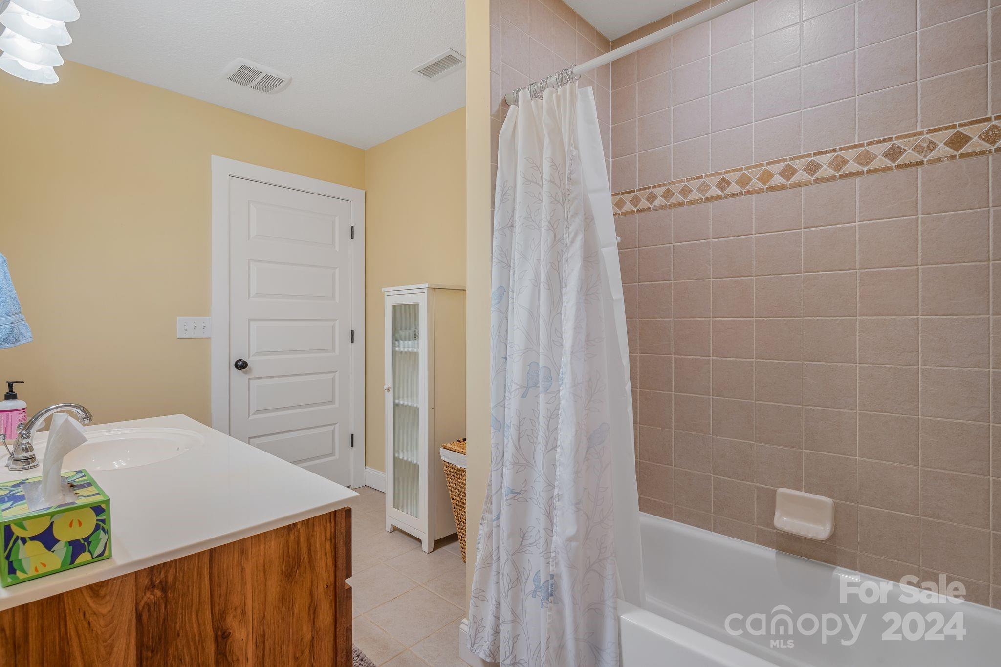 Rose Briar Townhomes - Residential