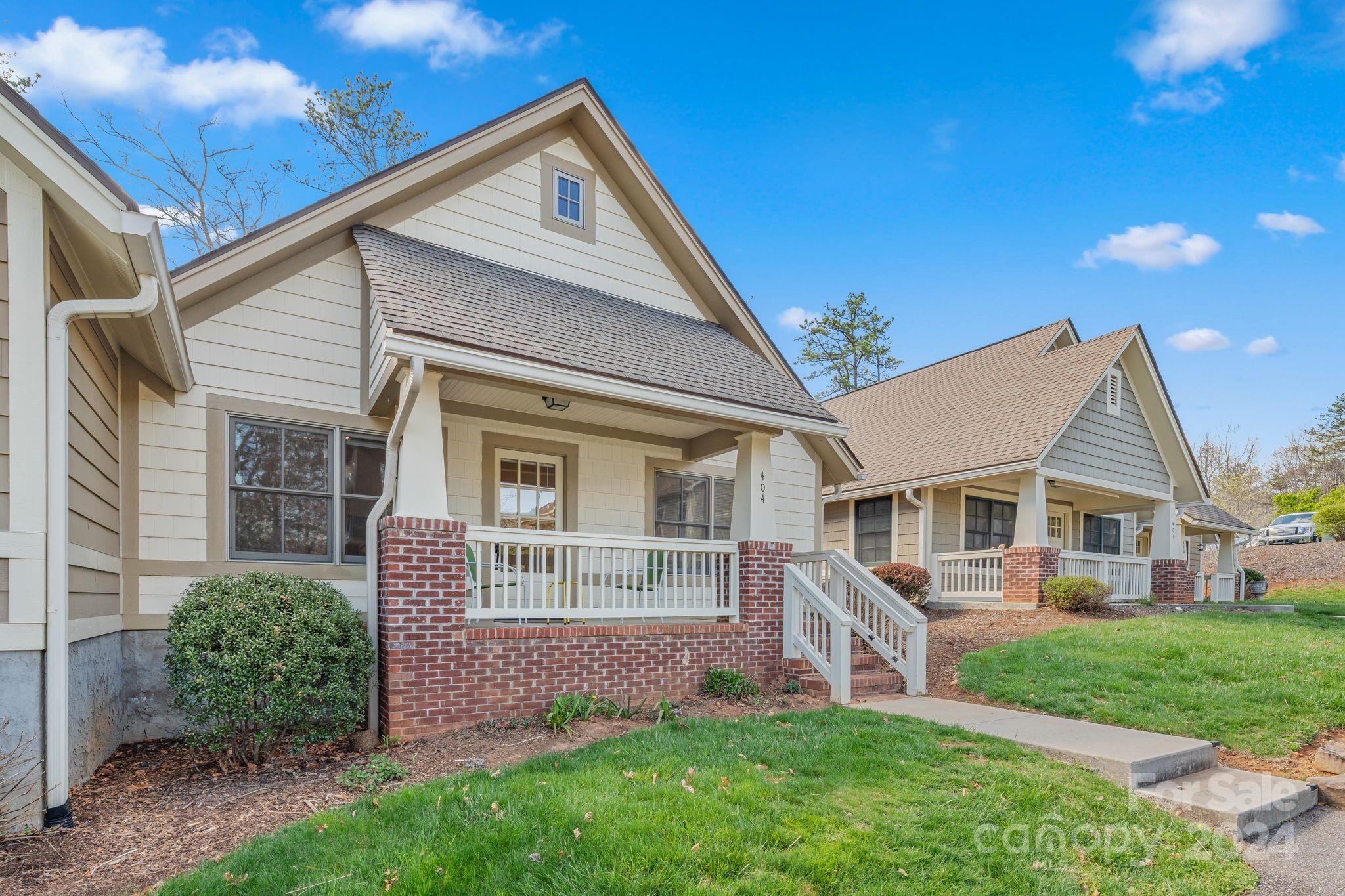 Rose Briar Townhomes - Residential