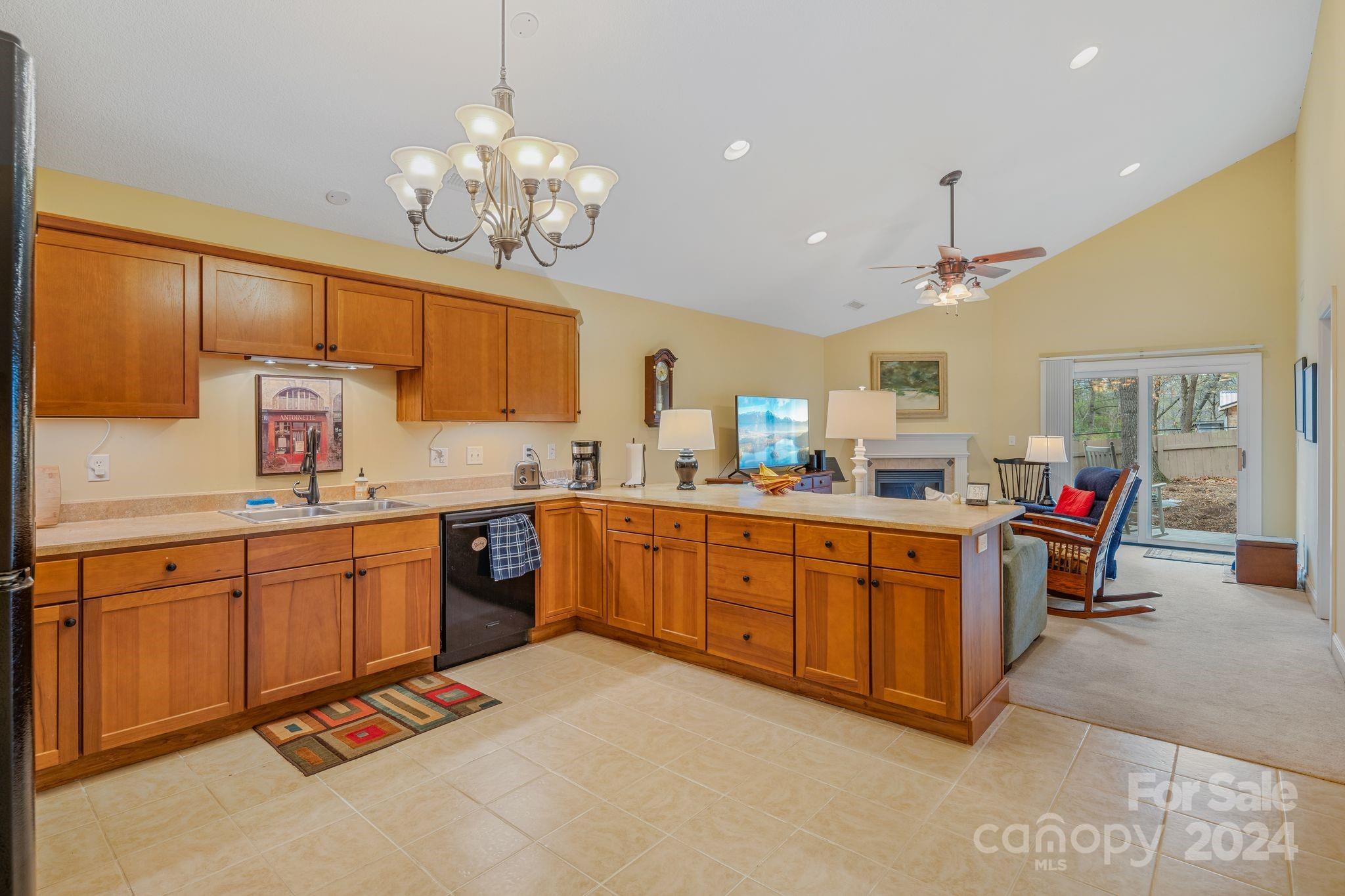 Rose Briar Townhomes - Residential