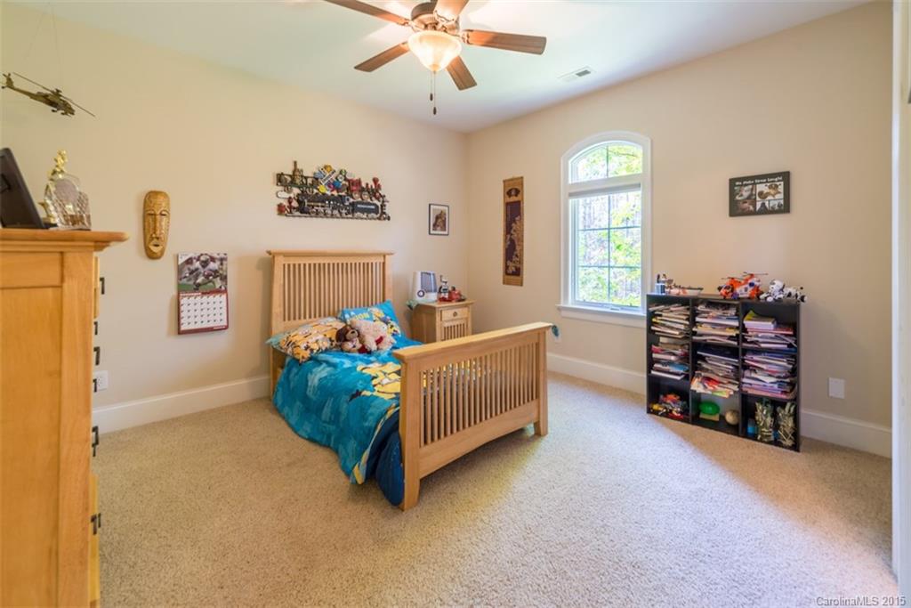 The Coves On River Oaks - Residential