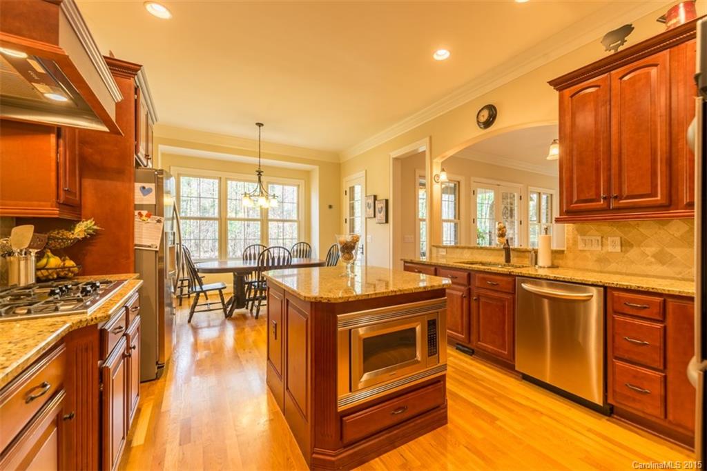 The Coves On River Oaks - Residential