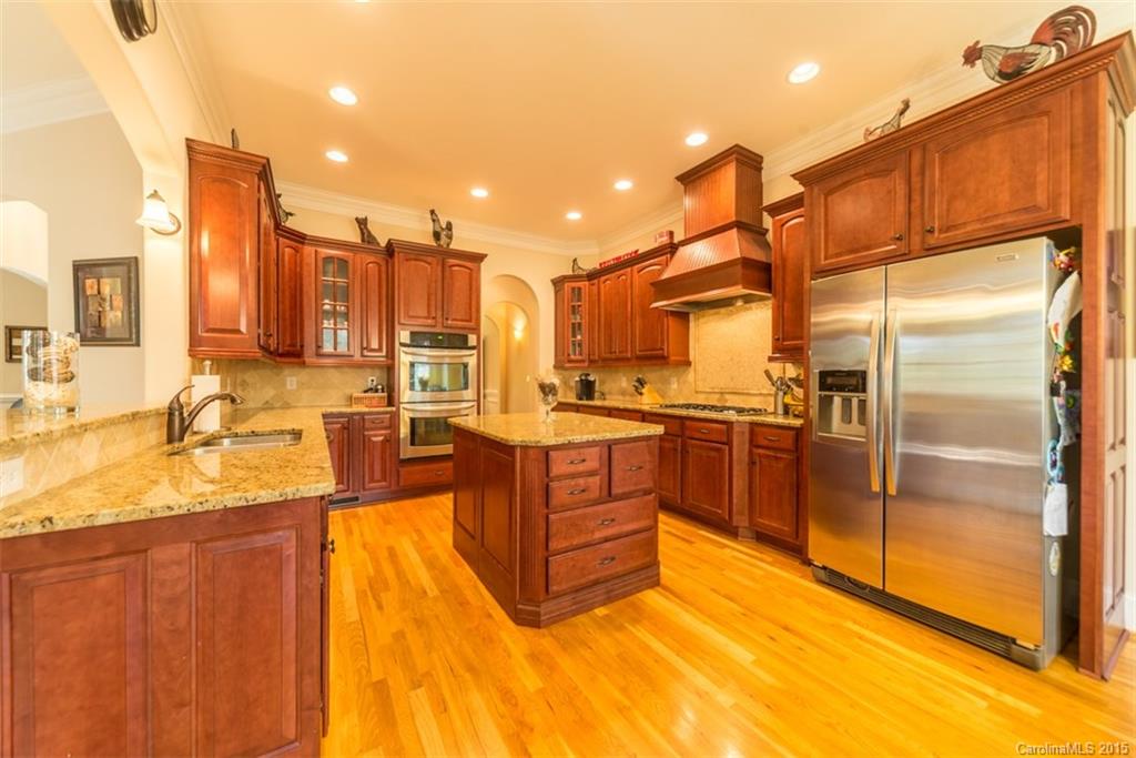 The Coves On River Oaks - Residential