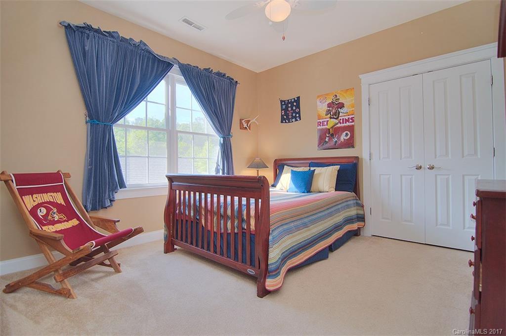 Lake Shore - Residential