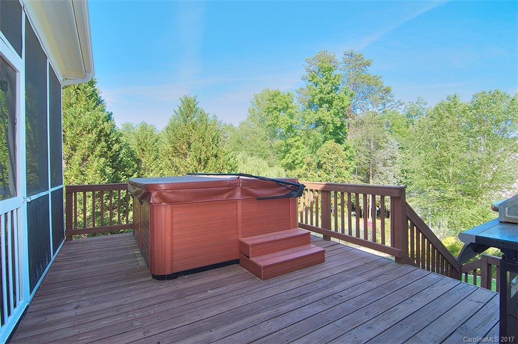 Lake Shore - Residential