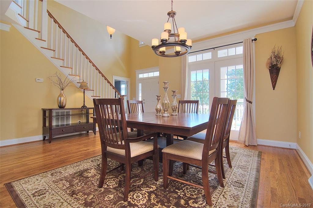 Lake Shore - Residential