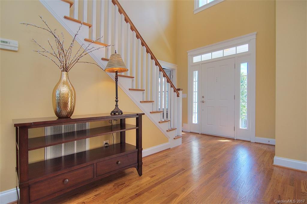 Lake Shore - Residential