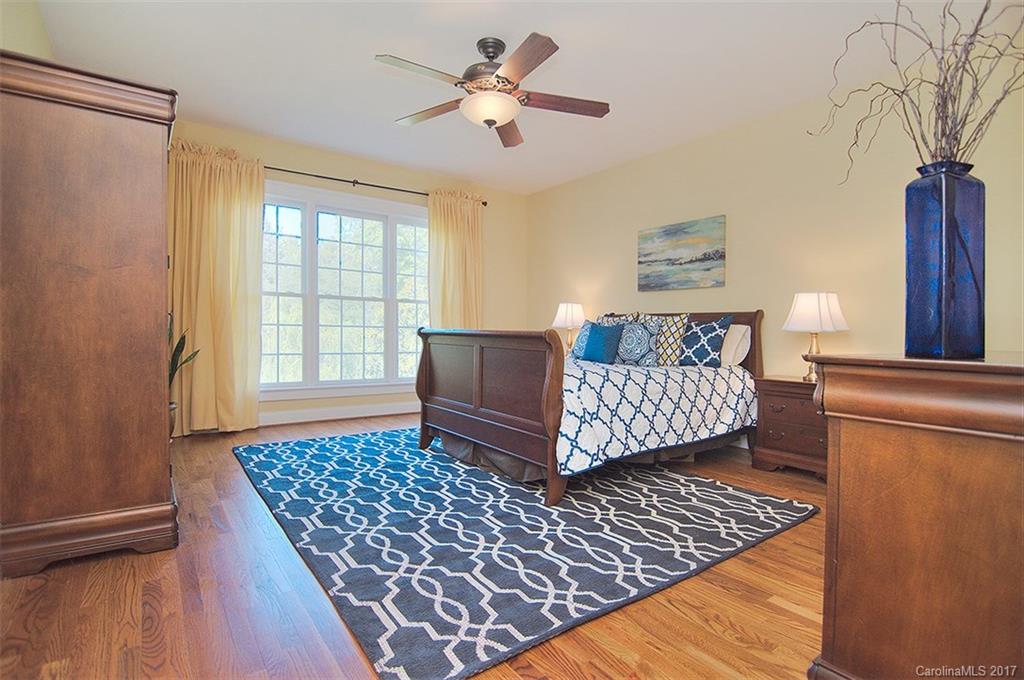 Lake Shore - Residential