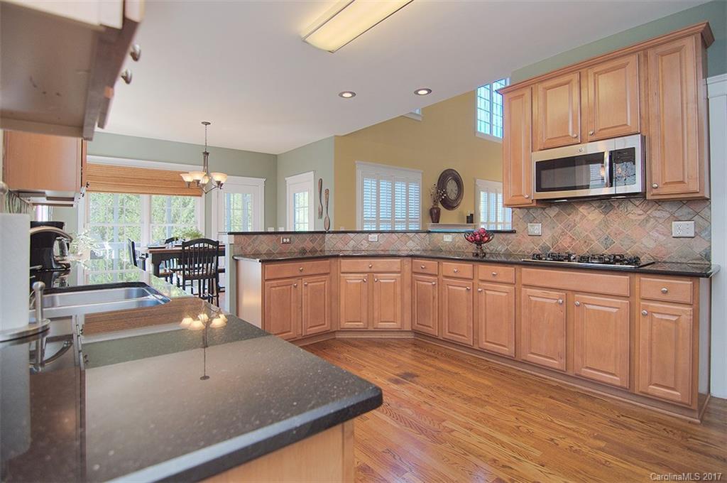 Lake Shore - Residential