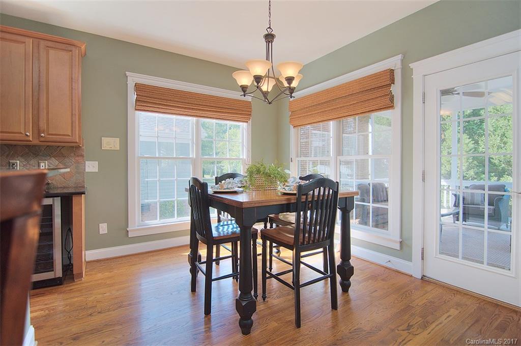 Lake Shore - Residential