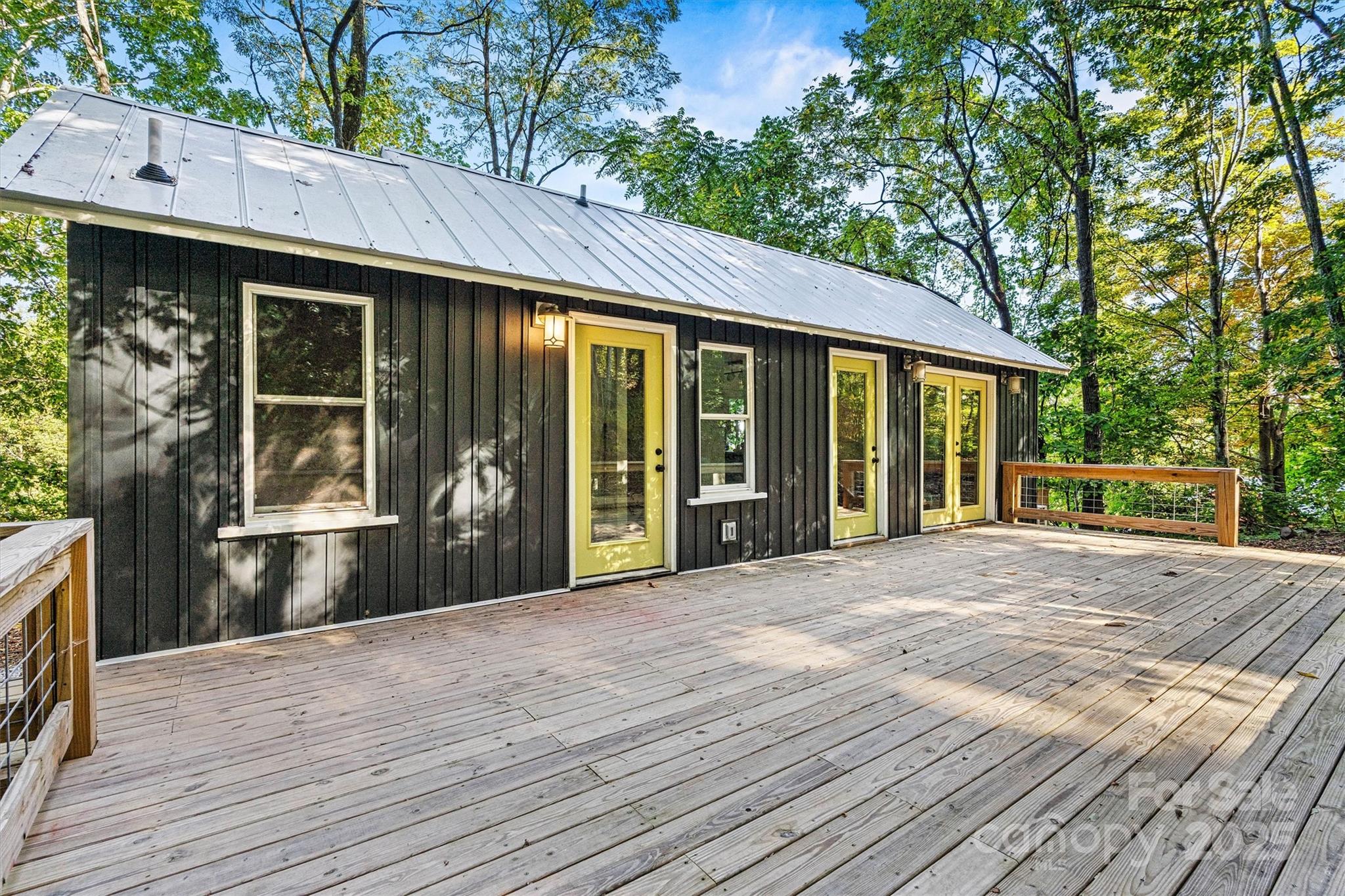 3255 Flat Gap Road