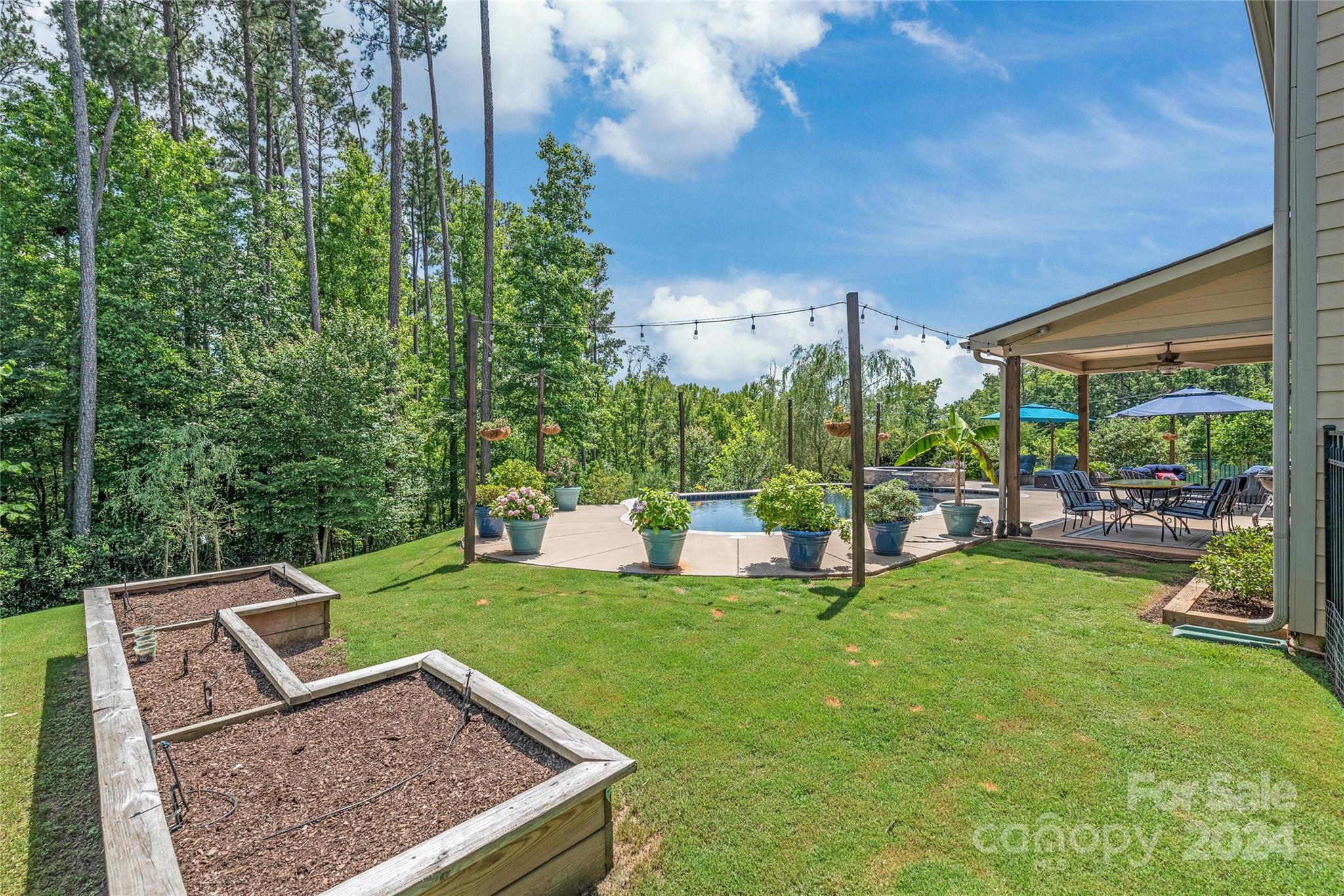 The Preserve At Riverchase - Residential