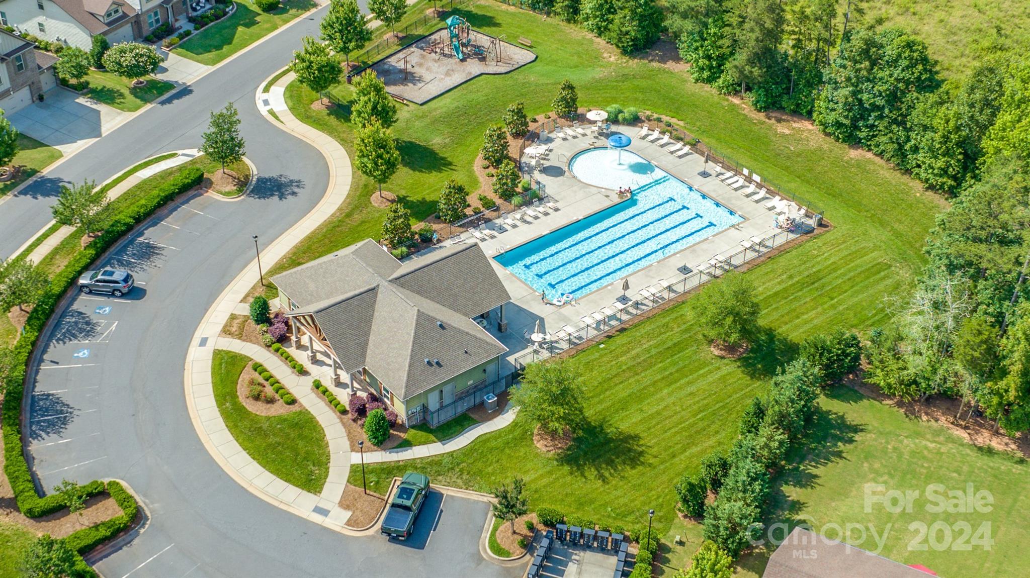 The Preserve At Riverchase - Residential