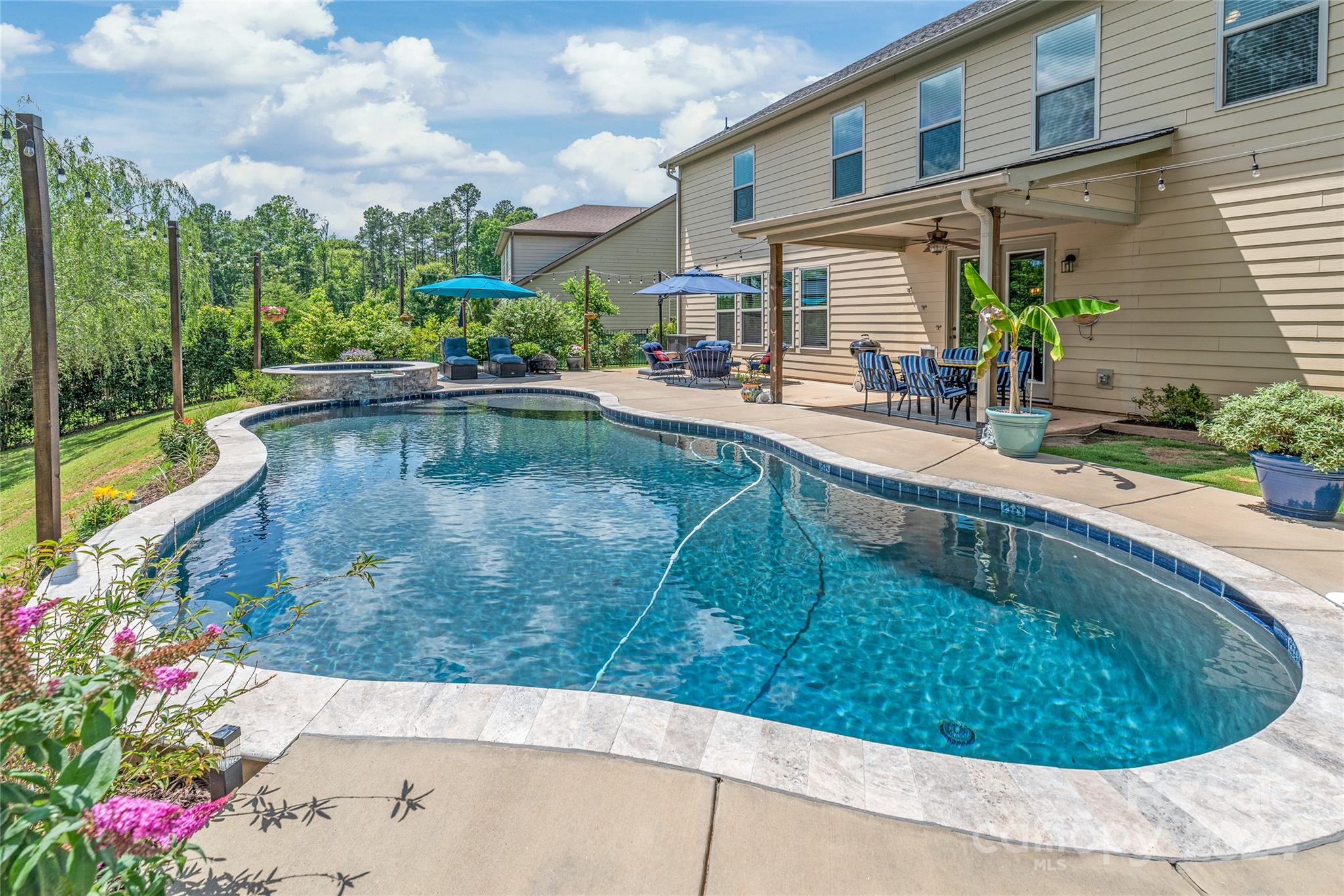 The Preserve At Riverchase - Residential