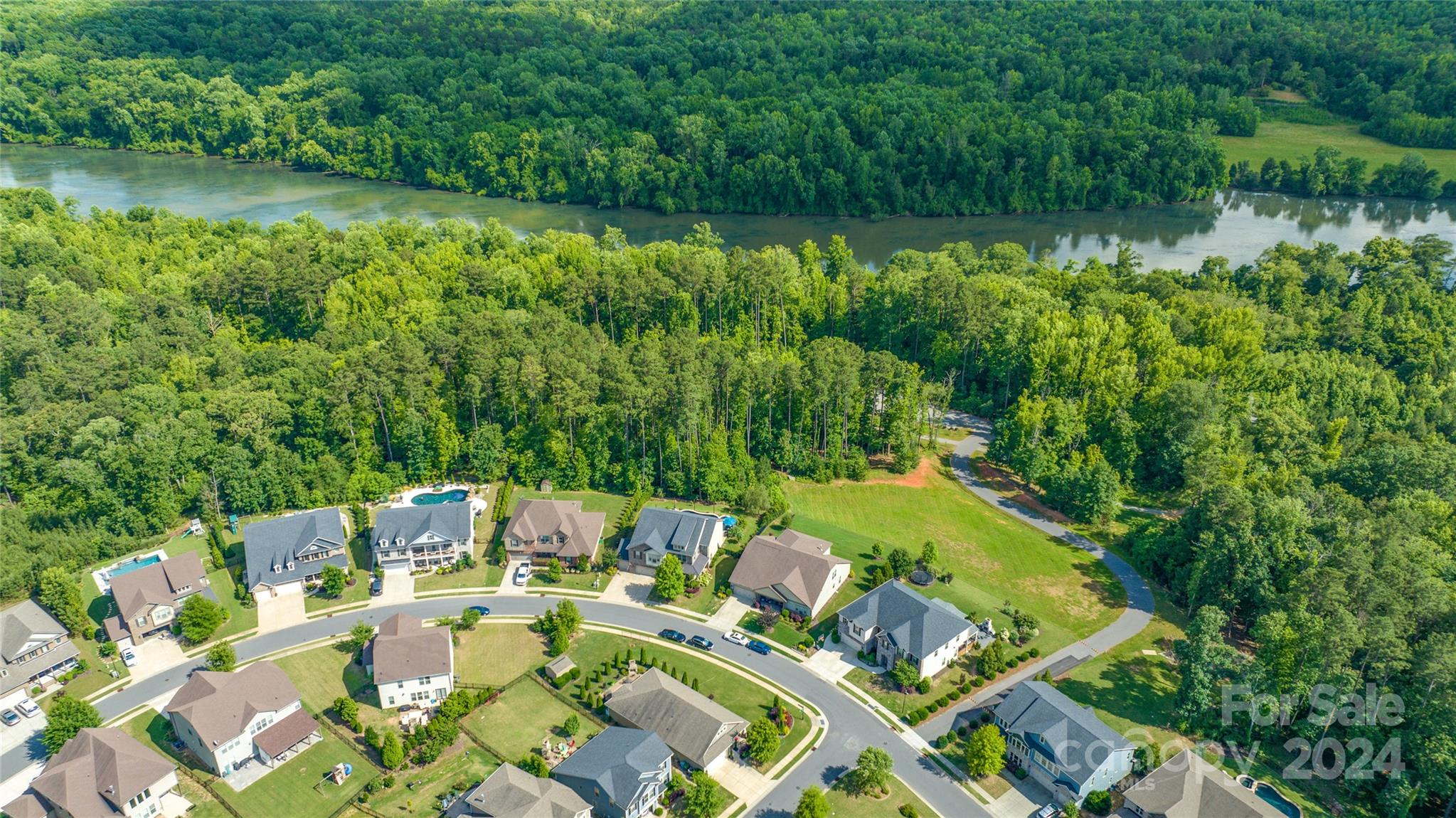 The Preserve At Riverchase - Residential