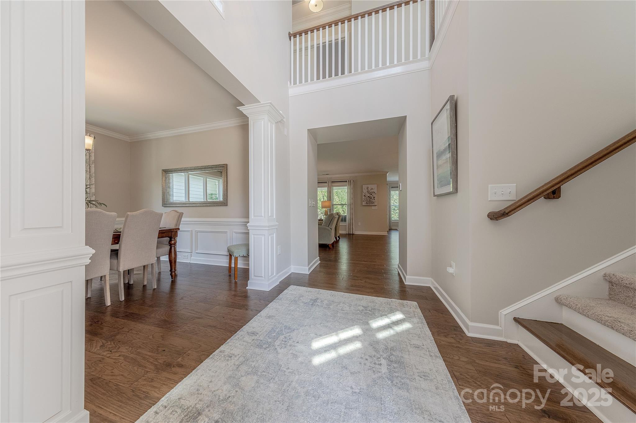 5128 Oakhaven Lane