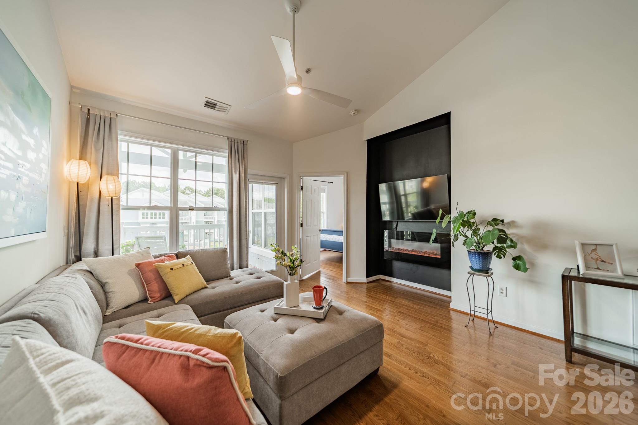 Admirals Quarters - Residential