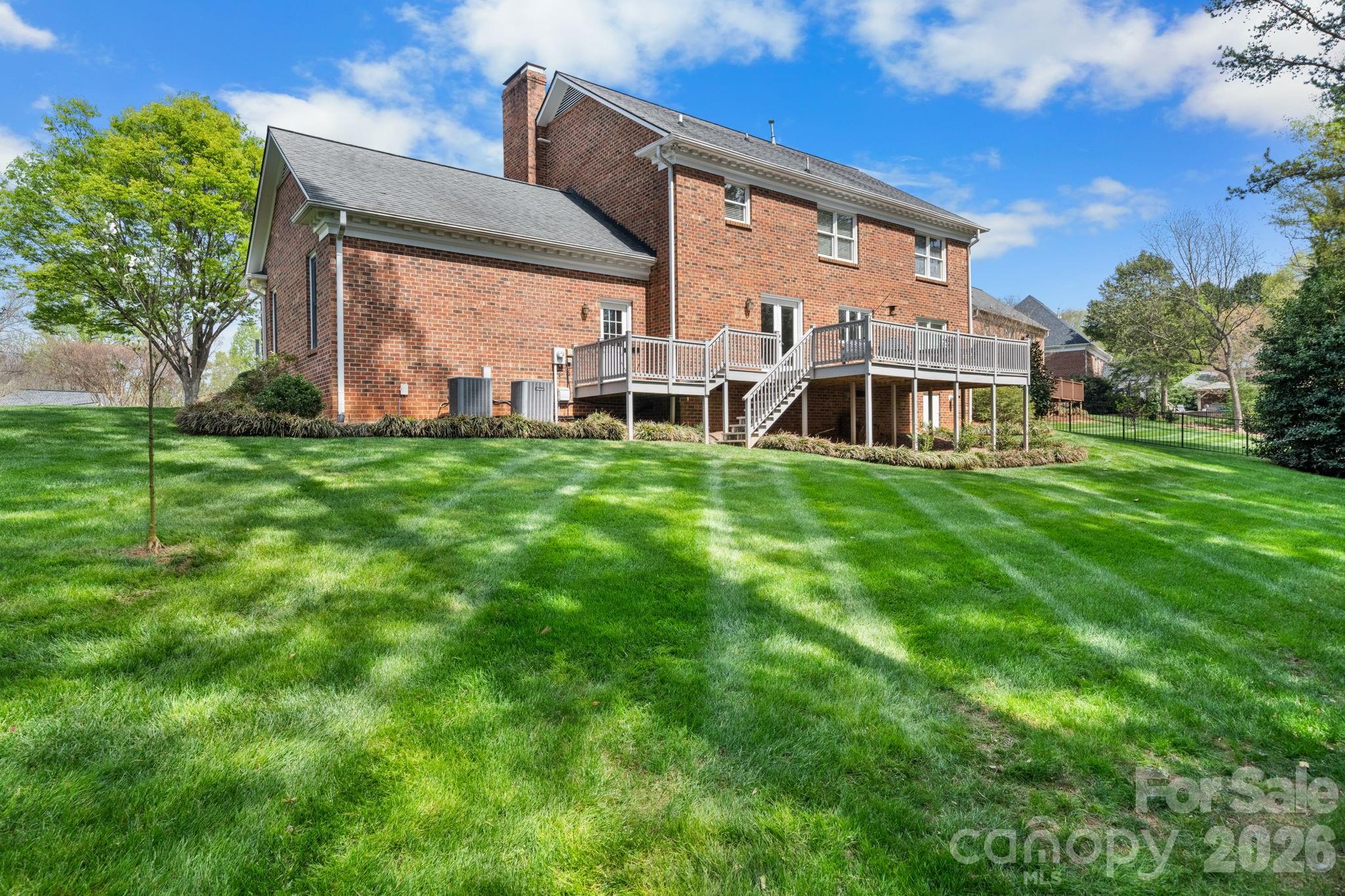 Laurel Forest - Residential