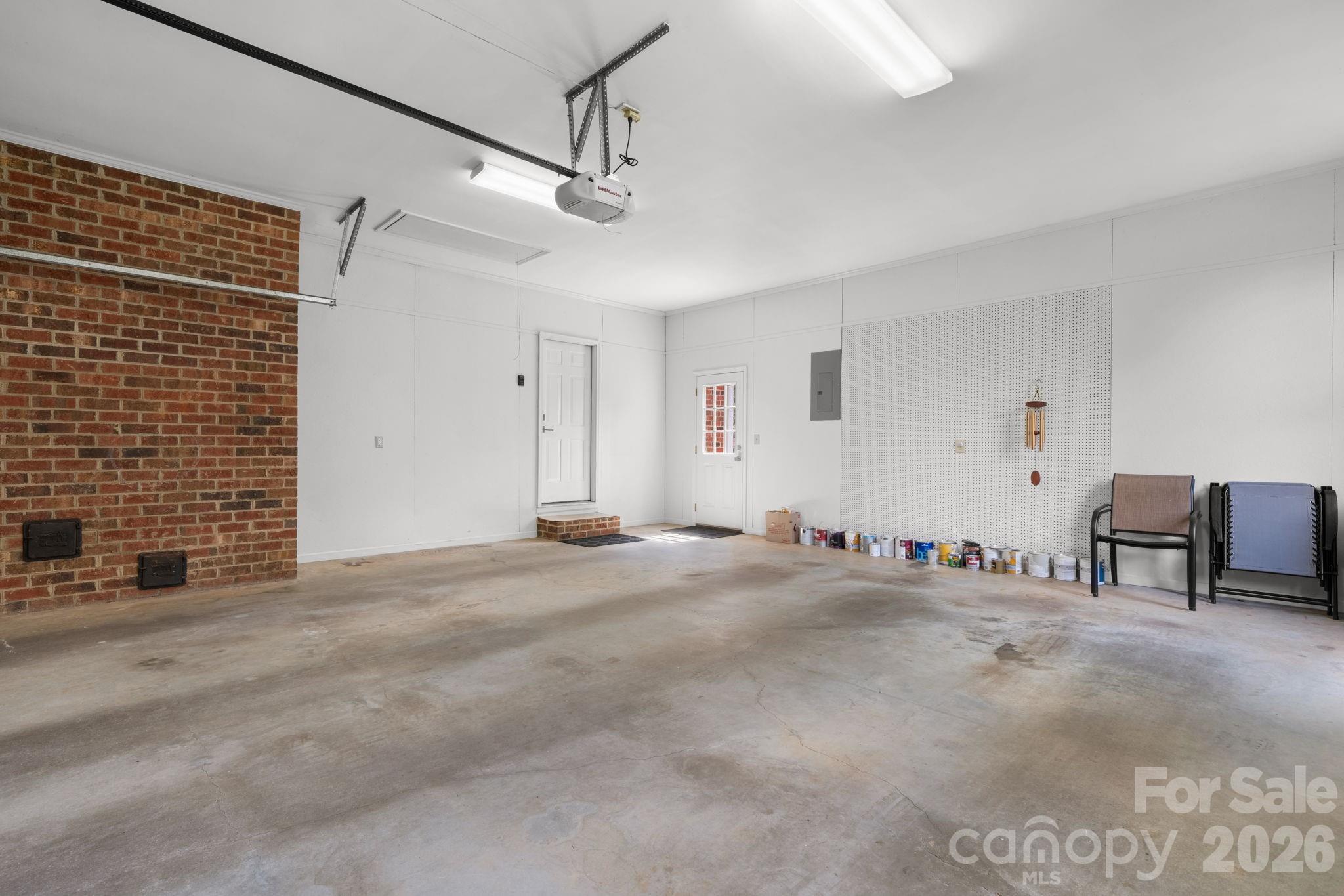 Laurel Forest - Residential