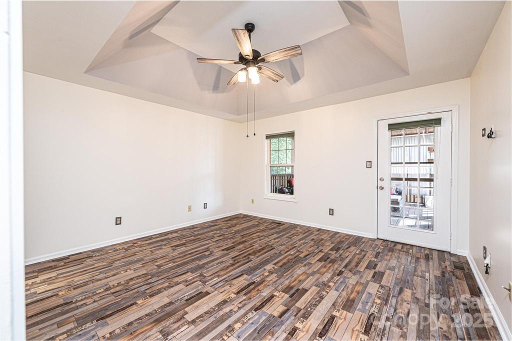 Colony Woods - Residential