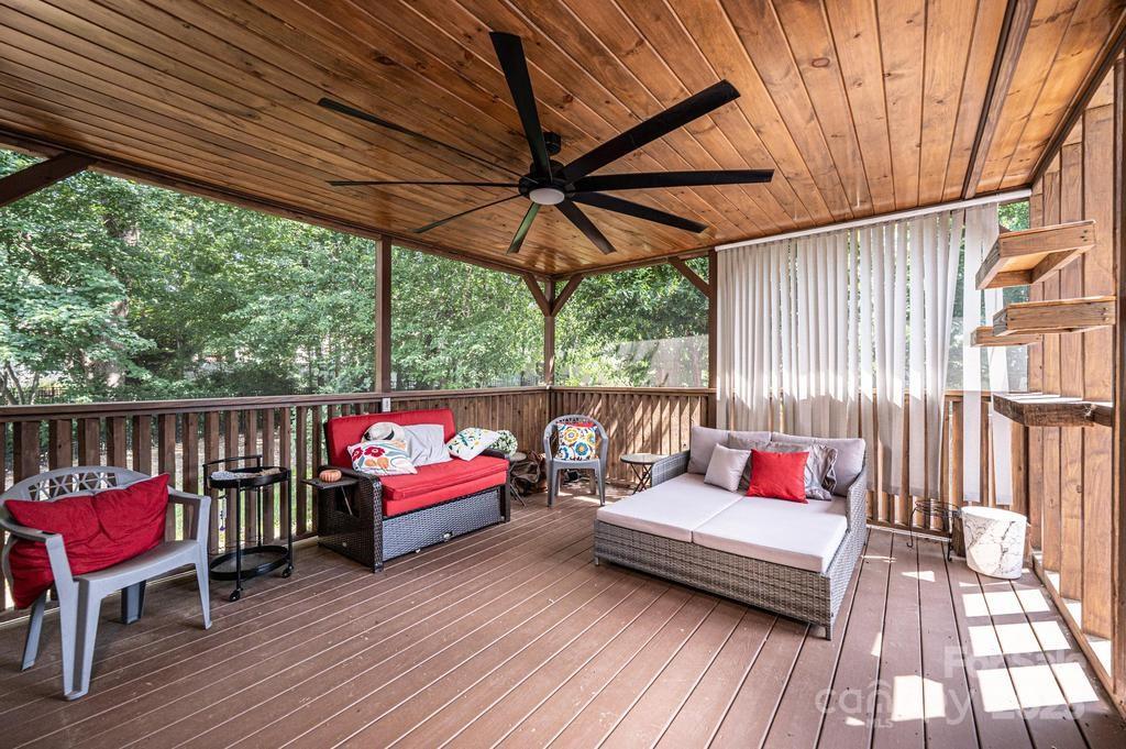 Colony Woods - Residential