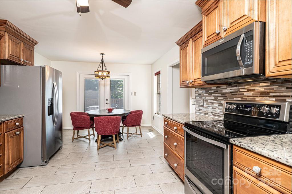 Colony Woods - Residential