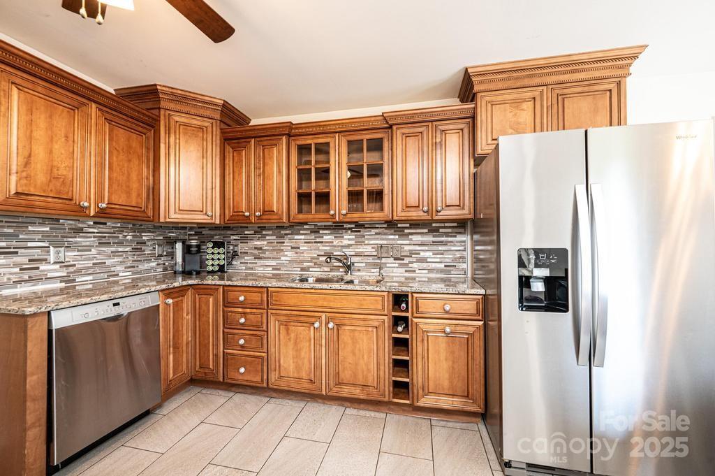 Colony Woods - Residential