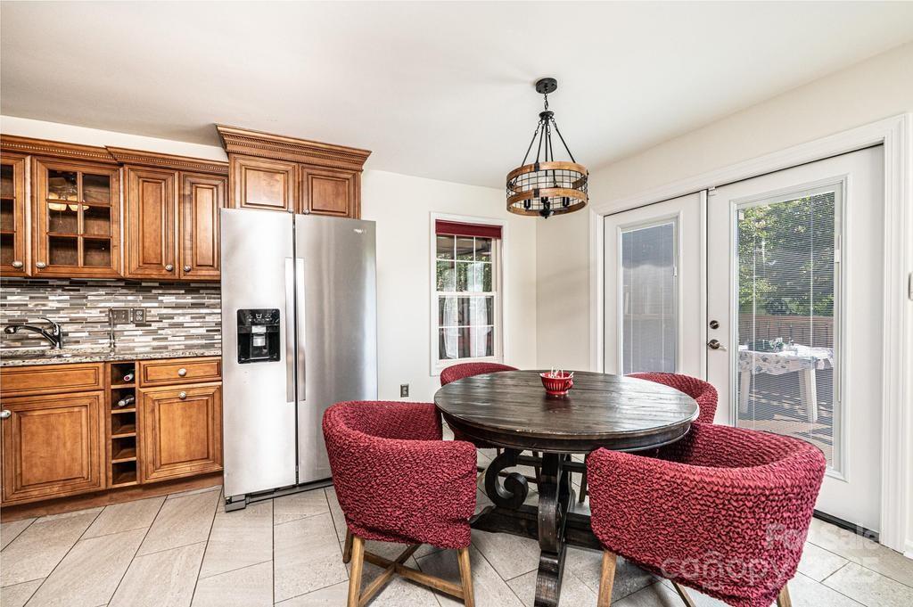 Colony Woods - Residential