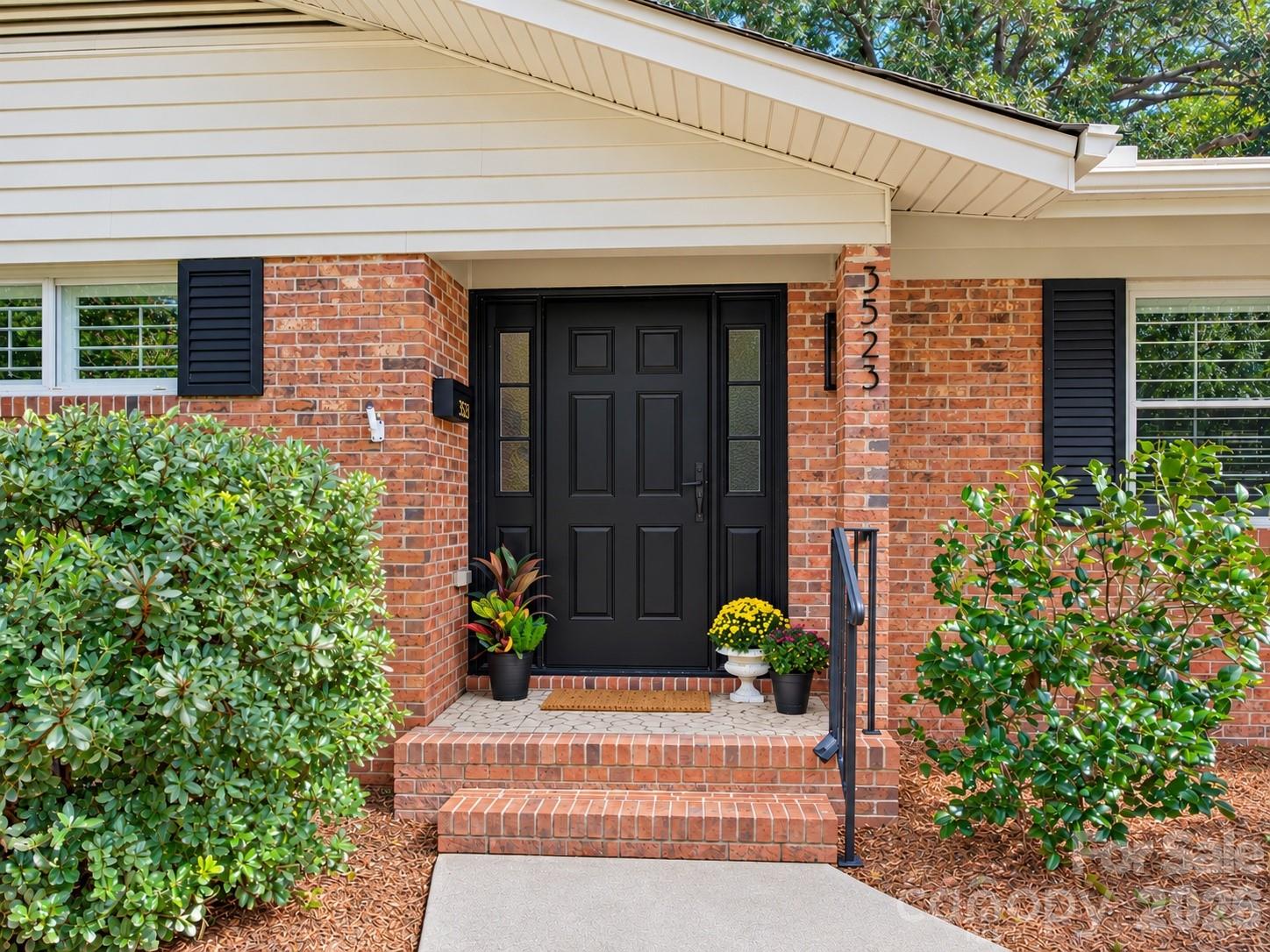 3523 Round Oak Road