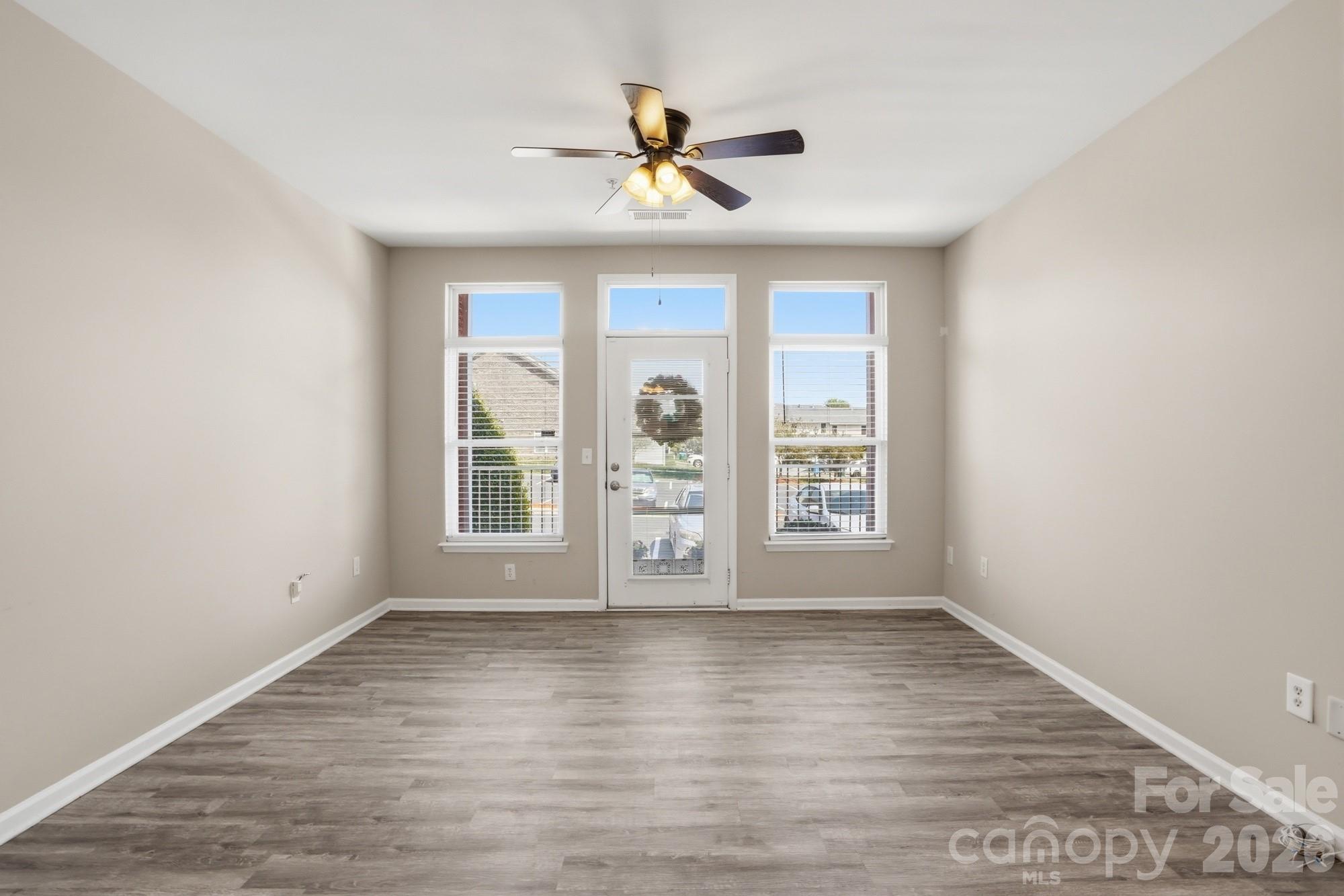 Lake Park - Residential