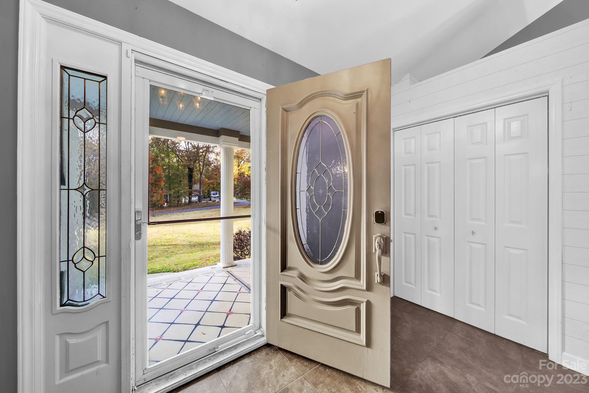 Sunset Circle - Residential