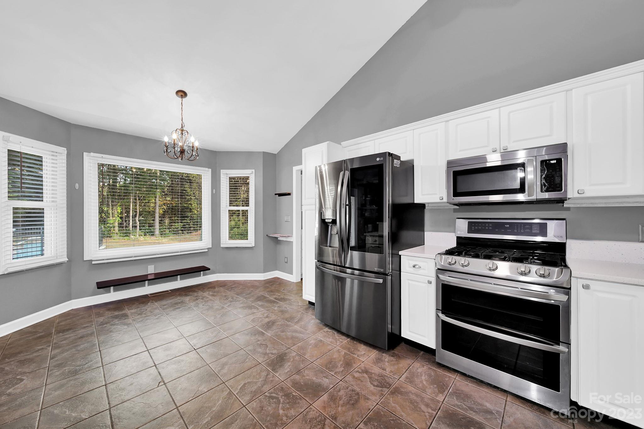 Sunset Circle - Residential