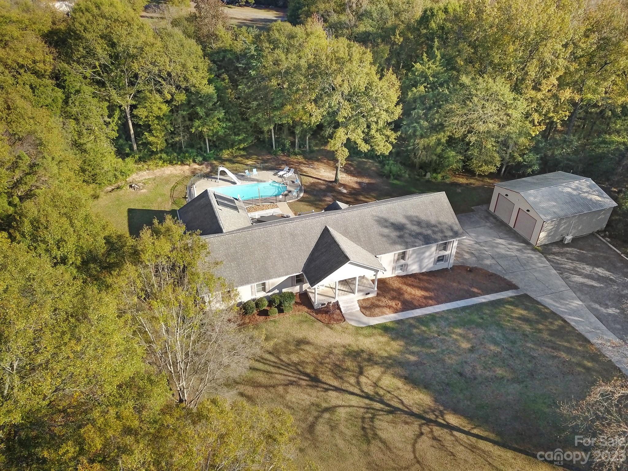 Sunset Circle - Residential