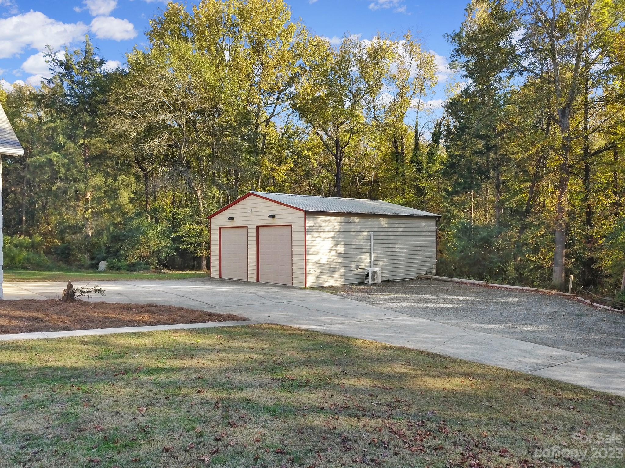 Sunset Circle - Residential