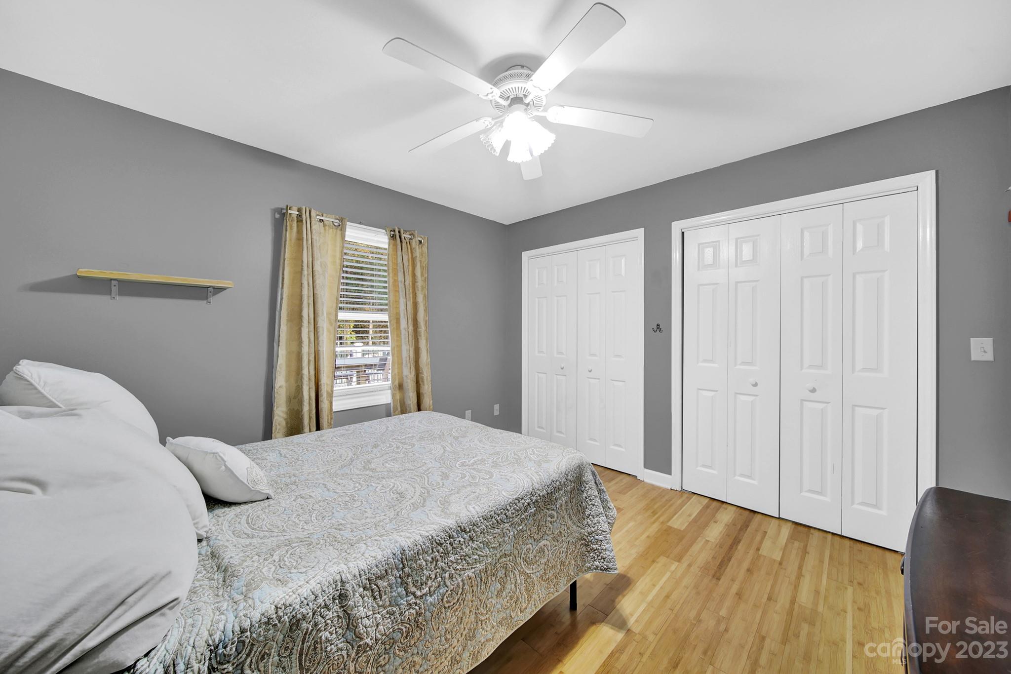 Sunset Circle - Residential