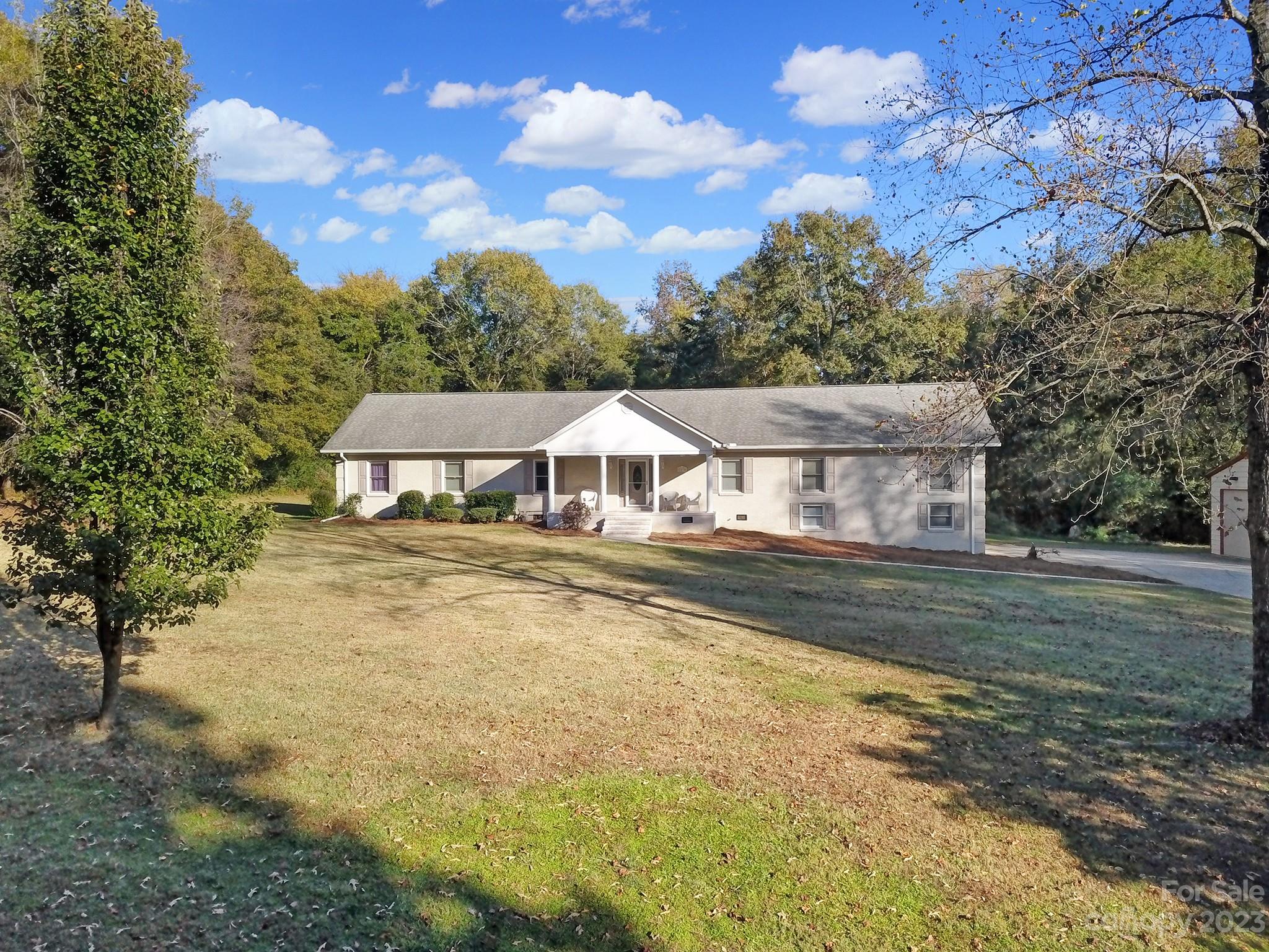 Sunset Circle - Residential
