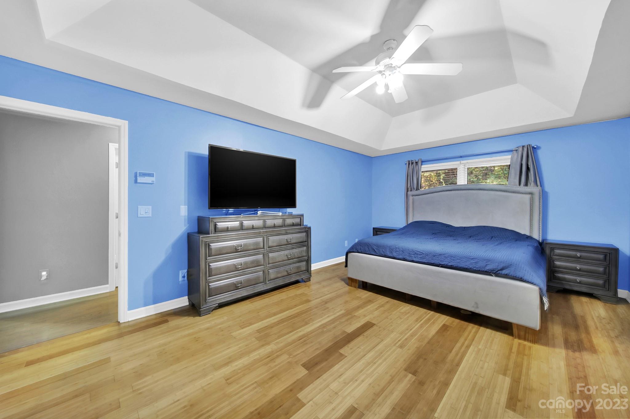 Sunset Circle - Residential