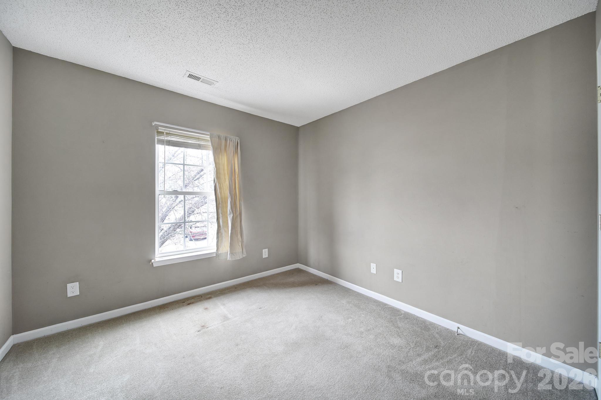 Sullivans Trace - Residential