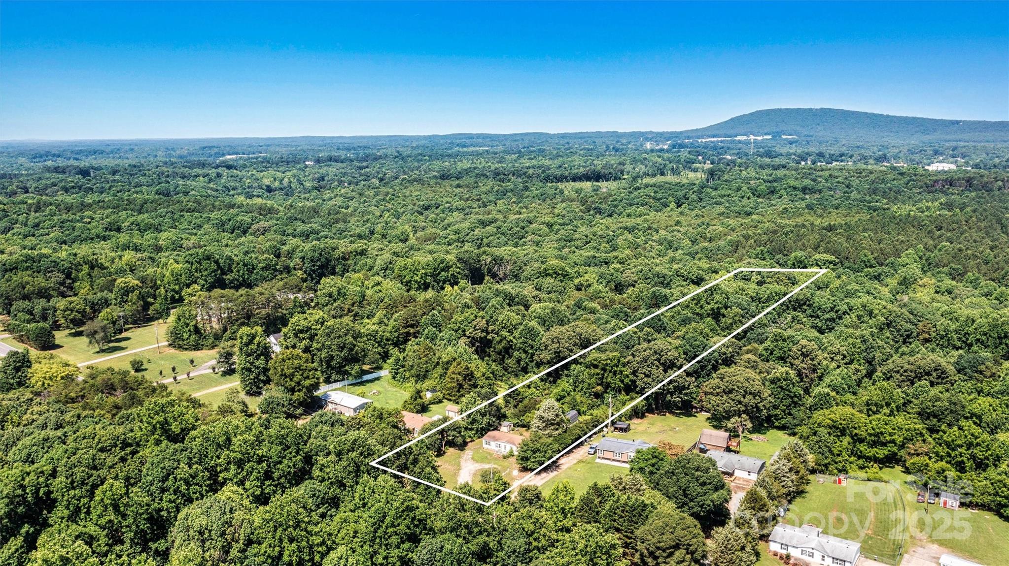 4905 Grassy Creek Road