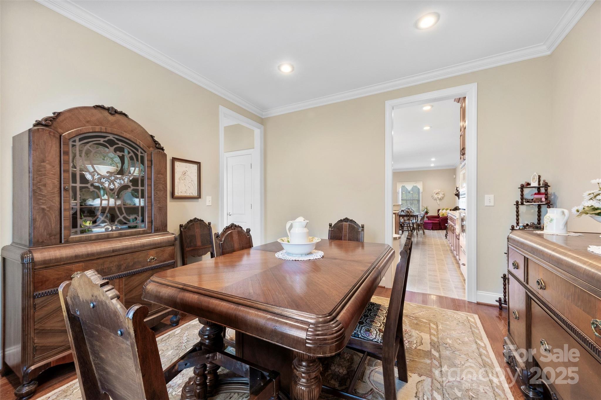 Landsdowne - Residential