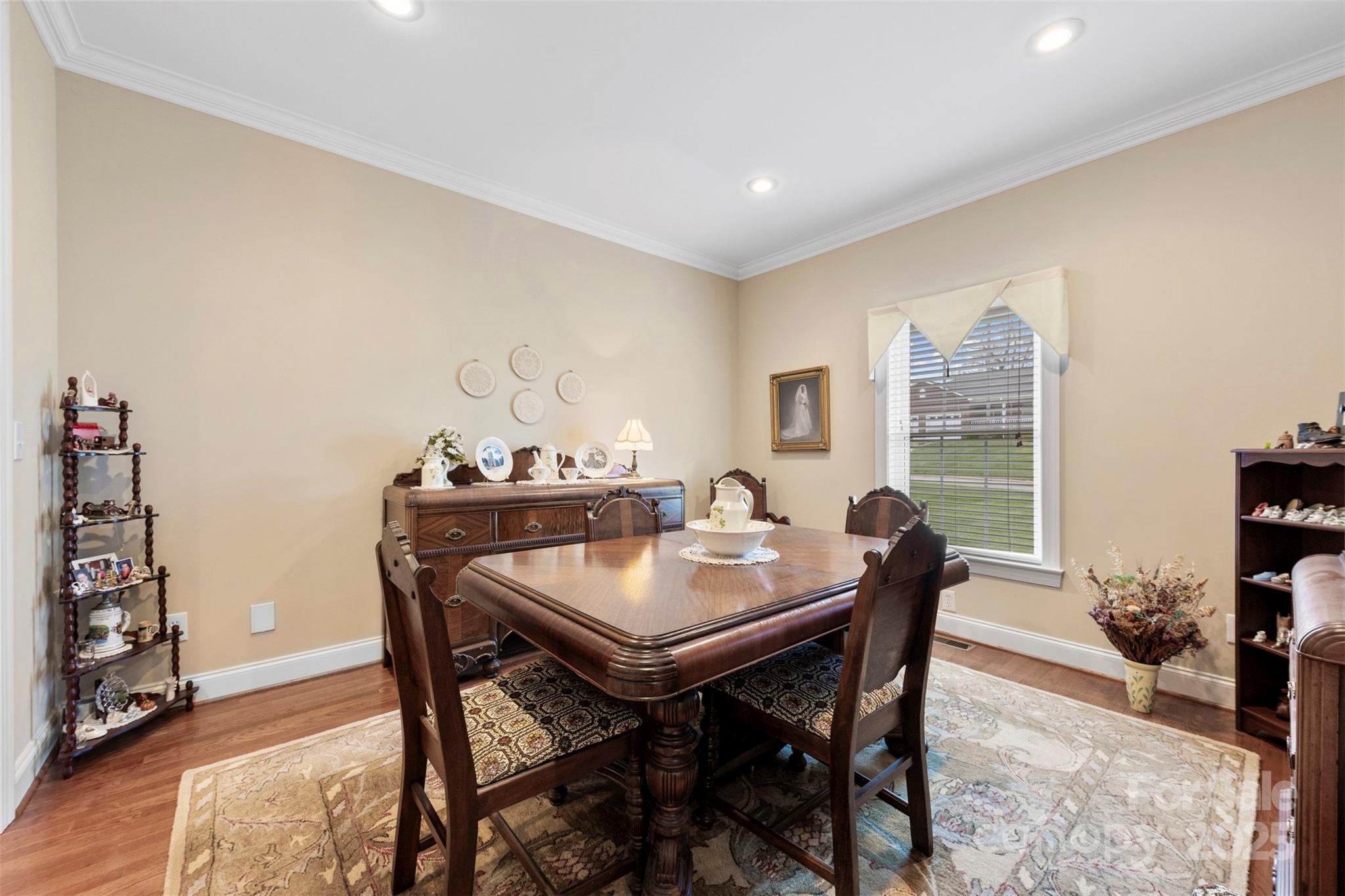 Landsdowne - Residential