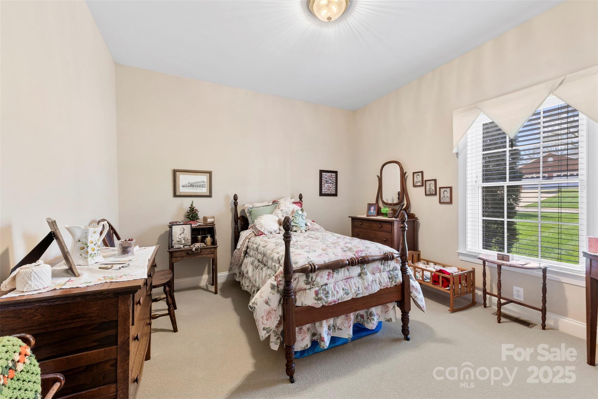 Landsdowne - Residential