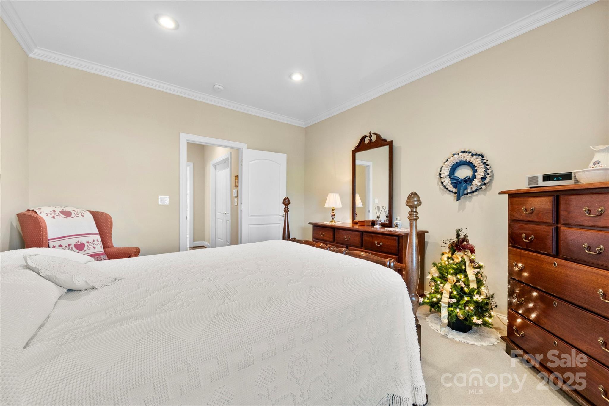 Landsdowne - Residential