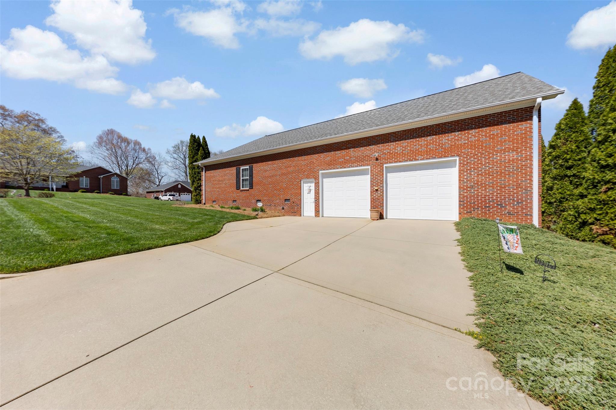 Landsdowne - Residential