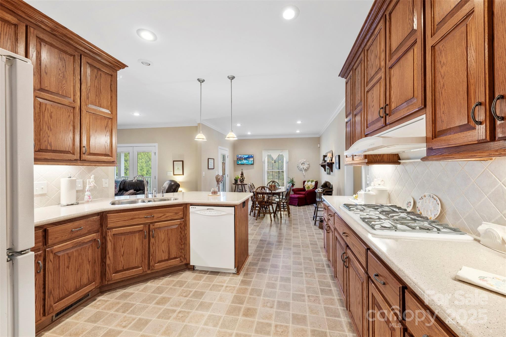 Landsdowne - Residential