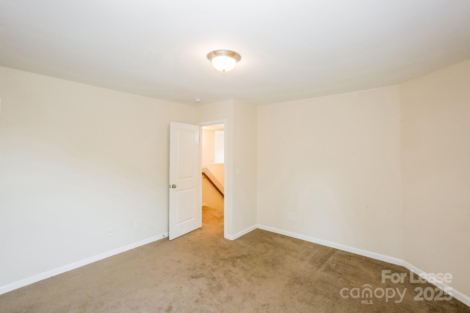 Yates Meadow - Residential Lease