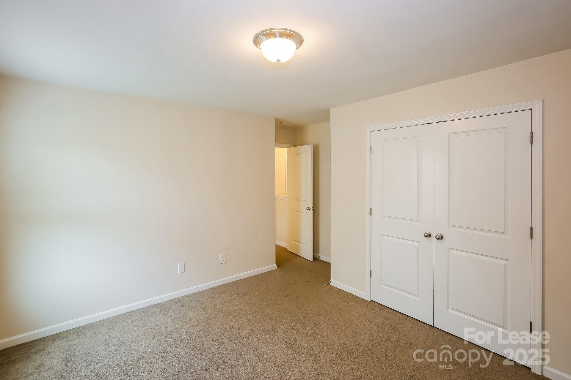 Yates Meadow - Residential Lease