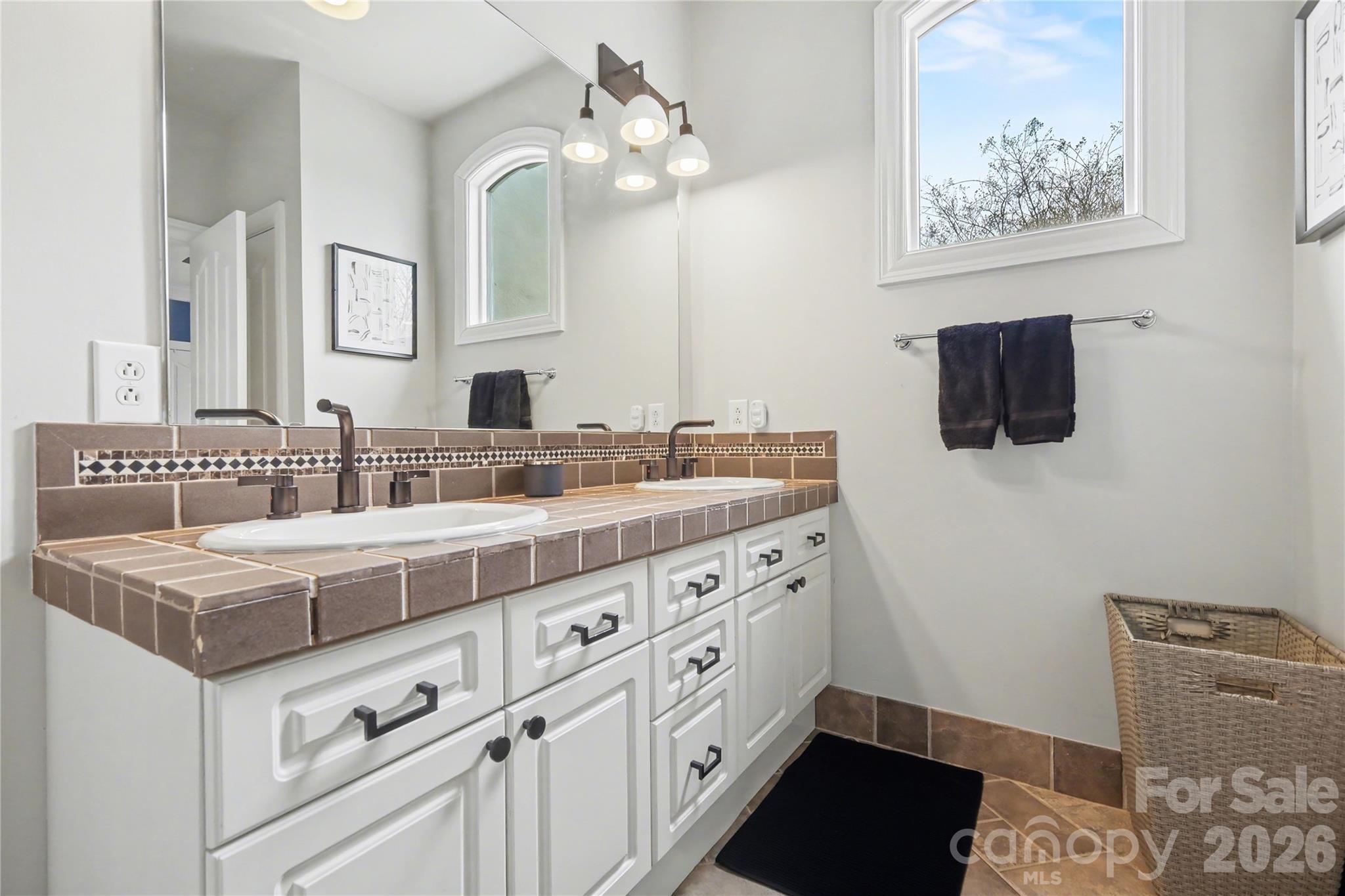 Piper Glen - Residential