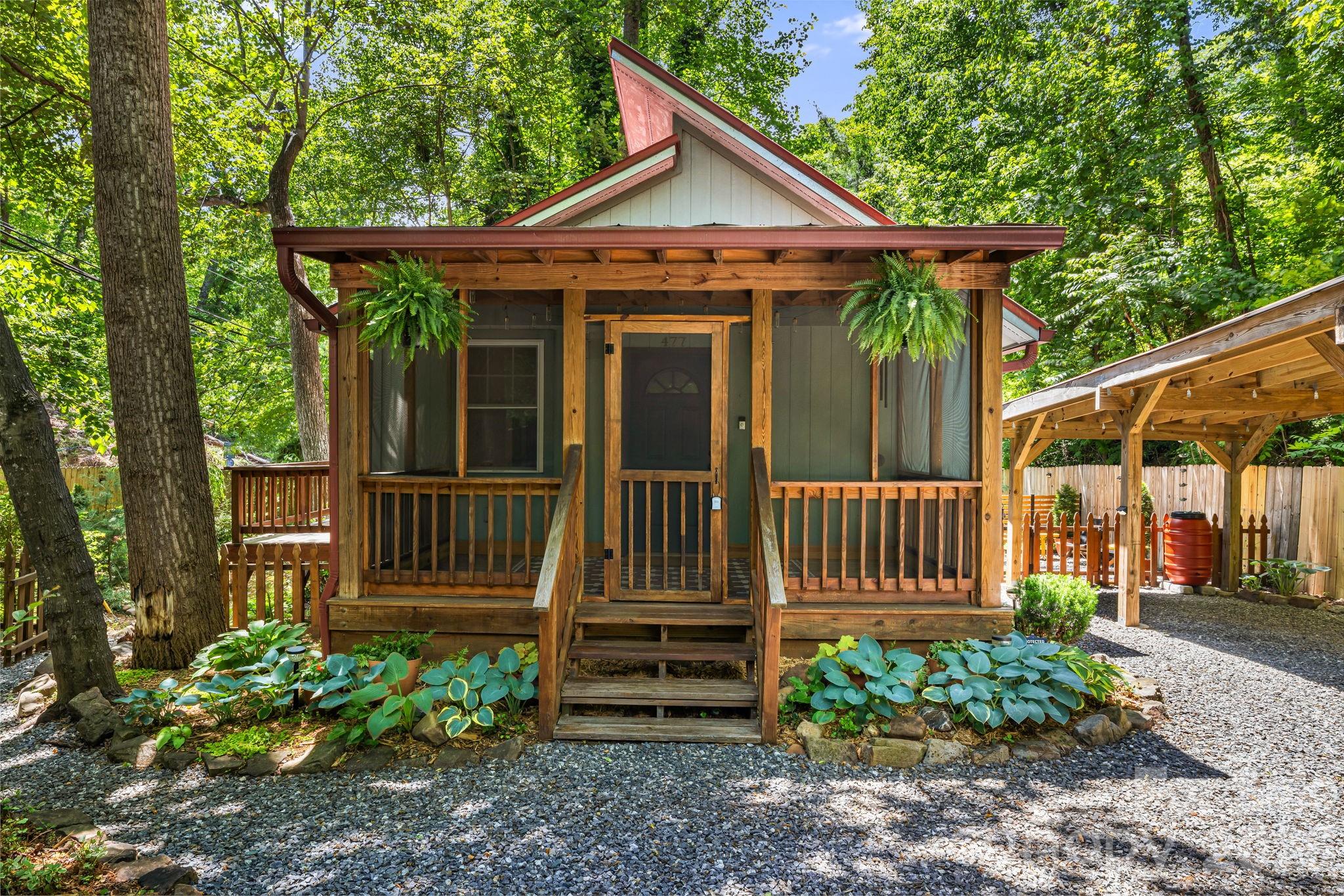 477 Governors View Road
